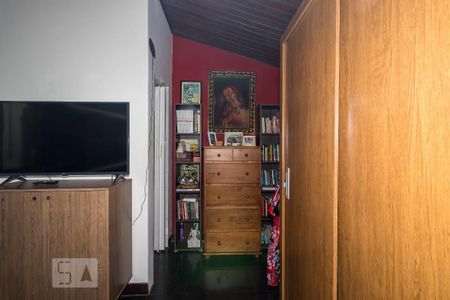 Casa para alugar com 150m², 3 quartos e 2 vagas Casa para alugar com 150m², 3 quartos e 2 vagasSuíte