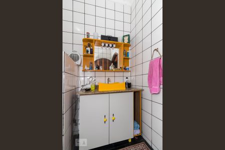 Casa para alugar com 150m², 3 quartos e 2 vagas Casa para alugar com 150m², 3 quartos e 2 vagasBanheiro