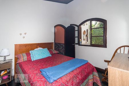 Casa para alugar com 150m², 3 quartos e 2 vagas Casa para alugar com 150m², 3 quartos e 2 vagasSuíte