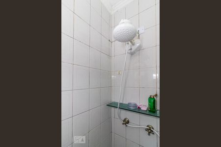 Casa para alugar com 150m², 3 quartos e 2 vagas Casa para alugar com 150m², 3 quartos e 2 vagasChuveiro