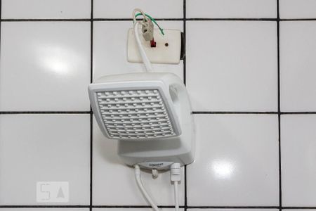 Casa para alugar com 150m², 3 quartos e 2 vagas Casa para alugar com 150m², 3 quartos e 2 vagasChuveiro