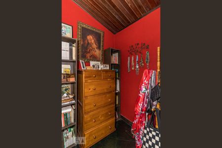 Casa para alugar com 150m², 3 quartos e 2 vagas Casa para alugar com 150m², 3 quartos e 2 vagasSuíte