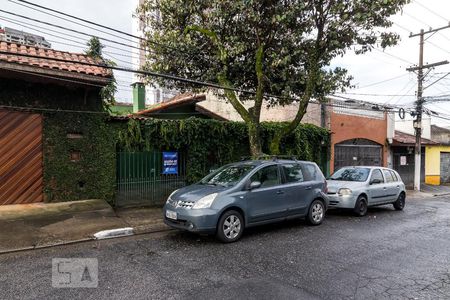 Casa para alugar com 150m², 3 quartos e 2 vagas Casa para alugar com 150m², 3 quartos e 2 vagasFachada