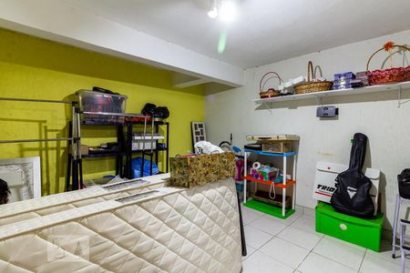 Casa à venda com 260m², 2 quartos e 3 vagasQuarto de Serviço