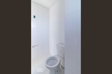 Apartamento à venda com 100m², 3 quartos e 1 vaga Apartamento à venda com 100m², 3 quartos e 1 vagaBanheiro da Suíte