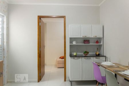 Studio para alugar com 24m², 1 quarto e sem vaga Studio para alugar com 24m², 1 quarto e sem vagaCozinha