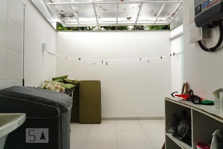 Casa à venda com 450m², 3 quartos e 2 vagasÁrea de Serviço