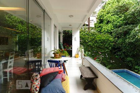 Casa à venda com 450m², 3 quartos e 2 vagasVaranda da Sala