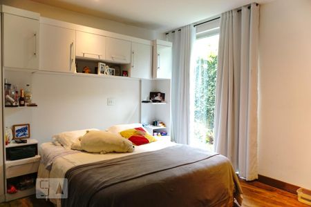 Casa à venda com 450m², 3 quartos e 2 vagasQuarto