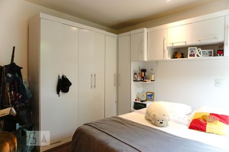 Casa à venda com 450m², 3 quartos e 2 vagasQuarto