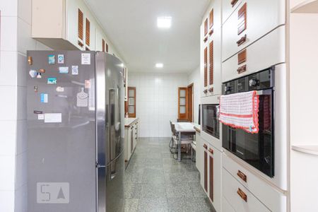 Apartamento à venda com 165m², 3 quartos e 2 vagasCozinha