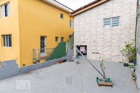 Casa à venda com 150m², 2 quartos e 1 vaga Casa à venda com 150m², 2 quartos e 1 vagaQuintal
