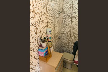 Casa à venda com 150m², 2 quartos e 1 vaga Casa à venda com 150m², 2 quartos e 1 vagaBanheiro 2