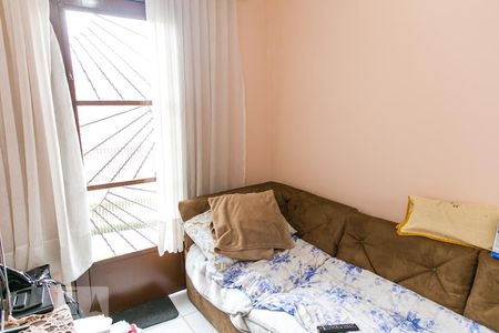 Casa à venda com 150m², 2 quartos e 1 vaga Casa à venda com 150m², 2 quartos e 1 vagaSala