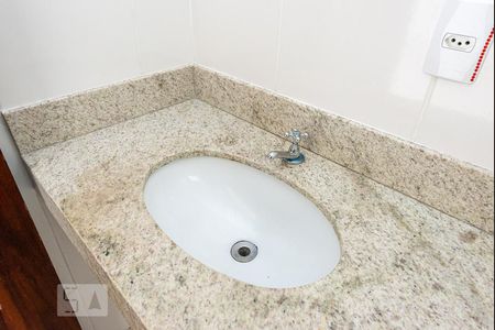 Apartamento para alugar com 70m², 2 quartos e 1 vagaBanheiro Suíte 1 - Torneira