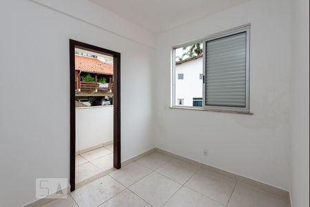 Quarto 1 de apartamento para alugar com 2 quartos, 70m² em Indaiá, Belo Horizonte