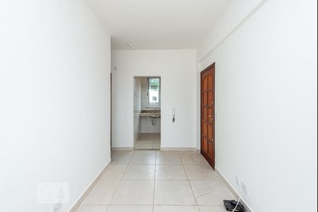 Sala de apartamento para alugar com 2 quartos, 70m² em Indaiá, Belo Horizonte