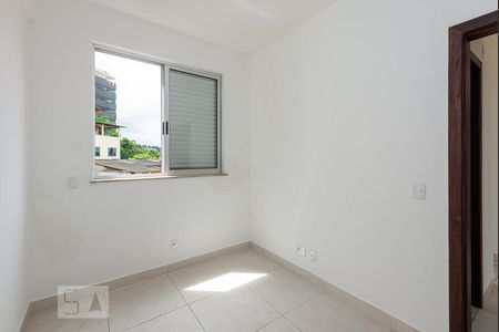 Quarto 1 de apartamento para alugar com 2 quartos, 70m² em Indaiá, Belo Horizonte