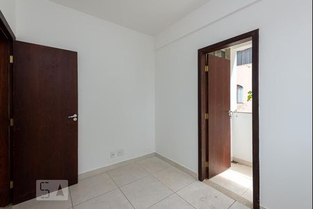 Quarto 1 de apartamento para alugar com 2 quartos, 70m² em Indaiá, Belo Horizonte
