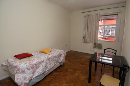 Sala/Quarto de kitnet/studio para alugar com 1 quarto, 25m² em Flamengo, Rio de Janeiro