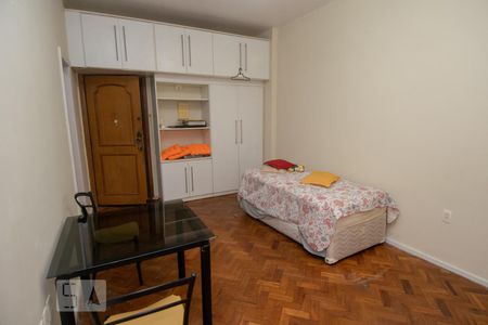 Sala/Quarto de kitnet/studio para alugar com 1 quarto, 25m² em Flamengo, Rio de Janeiro