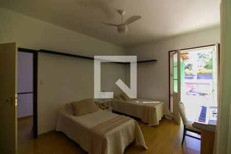 Casa à venda com 530m², 4 quartos e 4 vagas Casa à venda com 530m², 4 quartos e 4 vagasSuíte 2