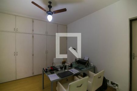 Casa à venda com 530m², 4 quartos e 4 vagas Casa à venda com 530m², 4 quartos e 4 vagasSuíte 1