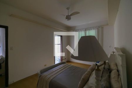 Casa à venda com 530m², 4 quartos e 4 vagas Casa à venda com 530m², 4 quartos e 4 vagasSuíte 3