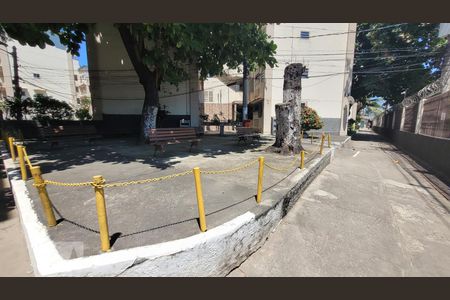 Apartamento para alugar com 43m², 2 quartos e 1 vaga Apartamento para alugar com 43m², 2 quartos e 1 vagaÁrea comum Praça