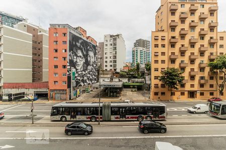 Vista do Quarto de apartamento para alugar com 1 quarto, 34m² em Bela Vista, São Paulo