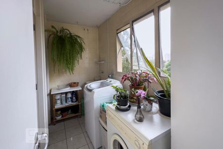 Apartamento à venda com 103m², 3 quartos e 1 vagaÁrea de Serviço