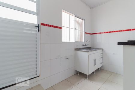 Cozinha de casa de condomínio para alugar com 1 quarto, 53m² em Vila Regente Feijó, São Paulo