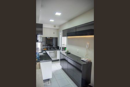 Apartamento para alugar com 87m², 3 quartos e 2 vagas Apartamento para alugar com 87m², 3 quartos e 2 vagasCozinha