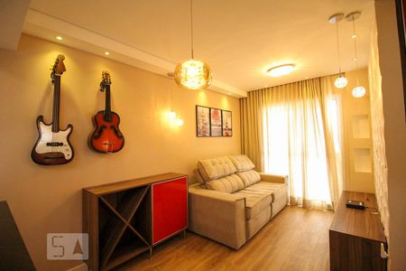 Sala de apartamento à venda com 2 quartos, 53m² em Jardim das Laranjeiras, São Paulo