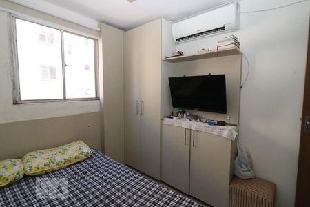 Quarto 1 de apartamento à venda com 2 quartos, 48m² em Mário Quintana, Porto Alegre