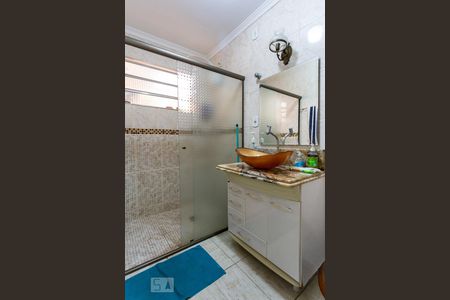 Casa à venda com 177m², 3 quartos e 2 vagas Casa à venda com 177m², 3 quartos e 2 vagasBanheiro