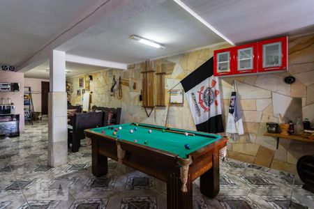 Casa à venda com 177m², 3 quartos e 2 vagas Casa à venda com 177m², 3 quartos e 2 vagasEdícula