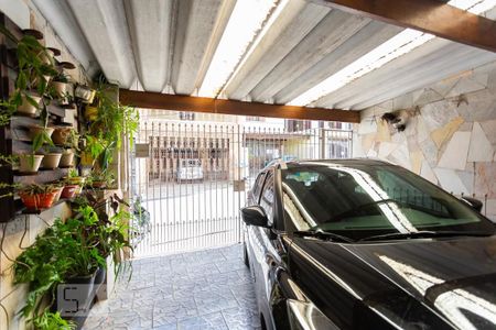 Casa à venda com 177m², 3 quartos e 2 vagas Casa à venda com 177m², 3 quartos e 2 vagasGaragem