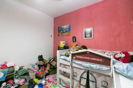 Casa à venda com 249m², 4 quartos e 6 vagas Casa à venda com 249m², 4 quartos e 6 vagasQuarto 2