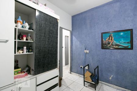 Casa à venda com 249m², 4 quartos e 6 vagas Casa à venda com 249m², 4 quartos e 6 vagasQuarto 1