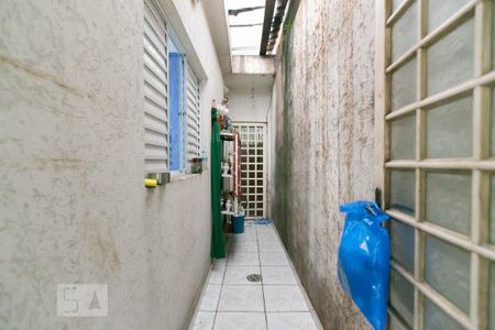 Casa à venda com 249m², 4 quartos e 6 vagas Casa à venda com 249m², 4 quartos e 6 vagasCorredor