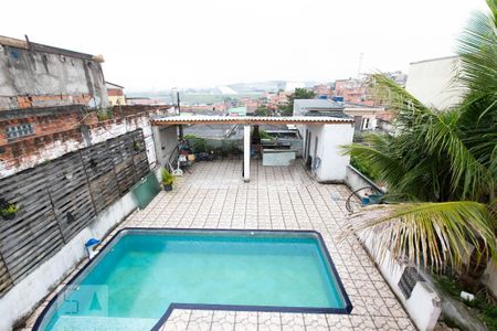 Casa à venda com 249m², 4 quartos e 6 vagas Casa à venda com 249m², 4 quartos e 6 vagasVista do Quintal
