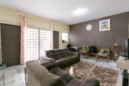 Sala 1 de casa à venda com 4 quartos, 249m² em Cidade Antônio Estêvão de Carvalho, São Paulo