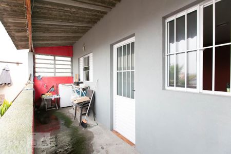 Casa à venda com 249m², 4 quartos e 6 vagas Casa à venda com 249m², 4 quartos e 6 vagasÁrea de Serviço