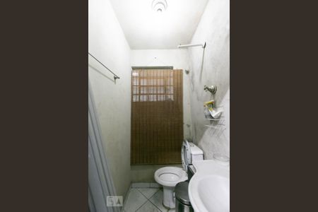 Casa à venda com 249m², 4 quartos e 6 vagas Casa à venda com 249m², 4 quartos e 6 vagasBanheiro 3