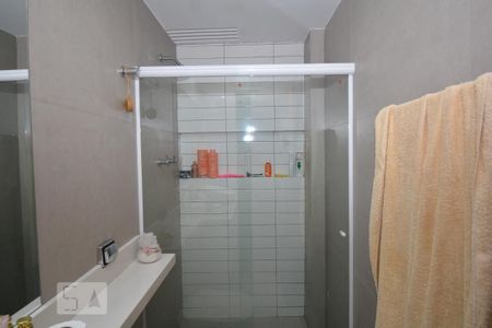 Apartamento à venda com 76m², 2 quartos e 1 vagaBanheiro Social
