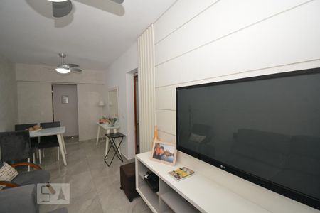 Sala de apartamento à venda com 2 quartos, 76m² em Penha Circular, Rio de Janeiro