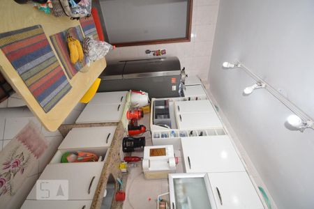 Apartamento à venda com 76m², 2 quartos e 1 vagaCozinha