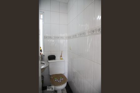 Apartamento à venda com 135m², 3 quartos e 2 vagas Apartamento à venda com 135m², 3 quartos e 2 vagasBanheiro 2