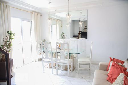 Sala de apartamento à venda com 3 quartos, 135m² em Vila Mariza, São Bernardo do Campo